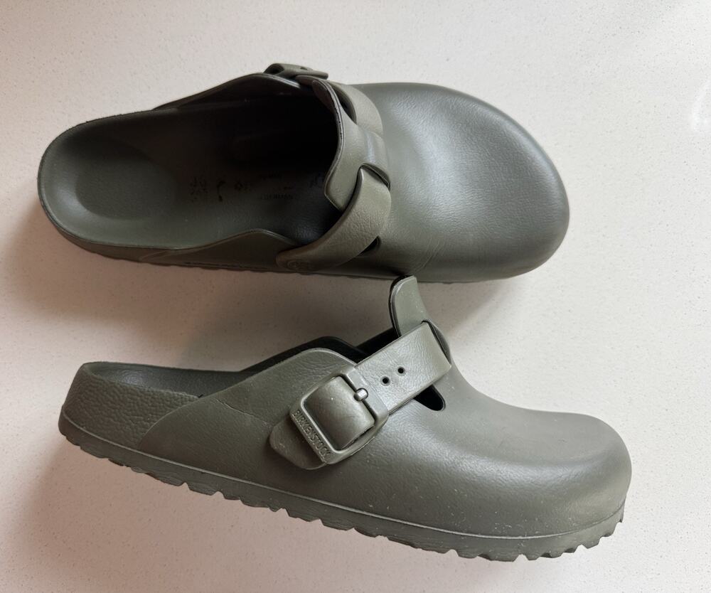 Birkenstock Boston Essentials EVA Clogs Size 38 Womens 7 Men 6 Khaki Olive Green